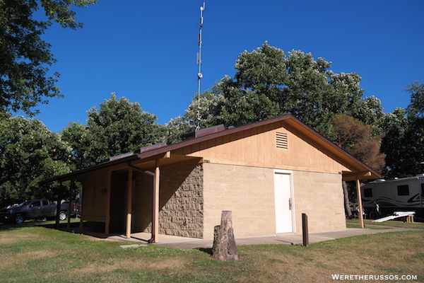 Pine Country RV Resort bathhouse