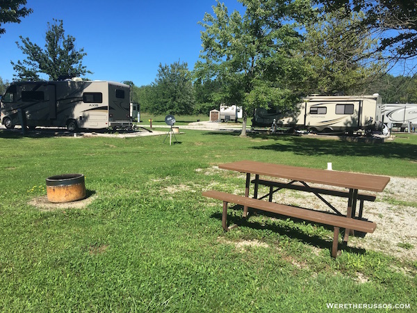 Kenisee Lake Thousand Trails fire ring and picnic table