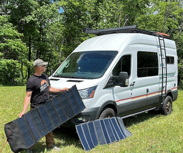 portable solar panels vs rooftop solar panels